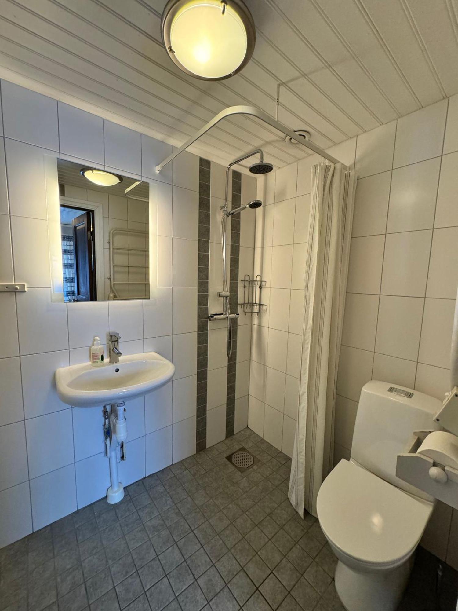 Appartement Lullens Stugby - Laegenhetshuset 6-9 à Bruksvallarna Extérieur photo